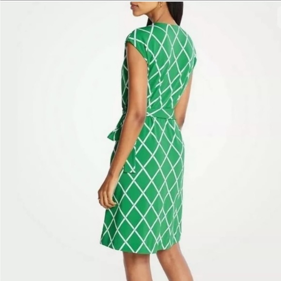 Ann Taylor Fit Flare Business Casual Polyester green Dress - Picture 2 of 13